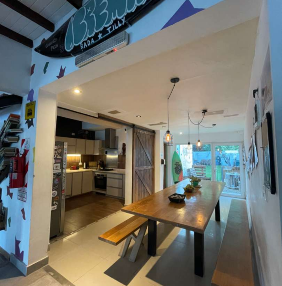 Hostel Roots Backpackers